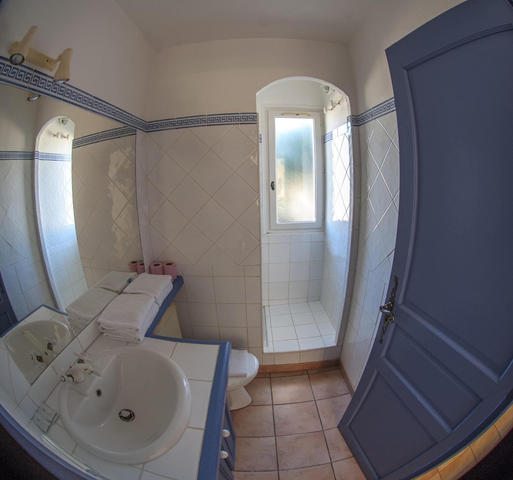 Hotel Le Leukos Leucate Zimmer foto